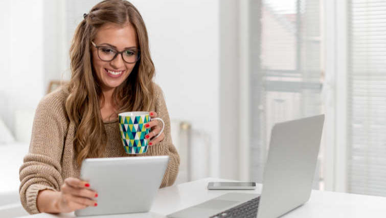 山东白马物流运输有限公司轮播图2